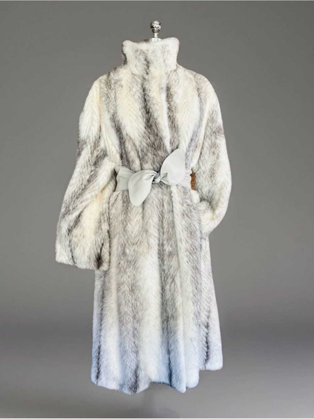 GORGEOUS FULL LENGTH BLACK CROSS MINK FUR COAT EXCELLENT NOT LYNX XL